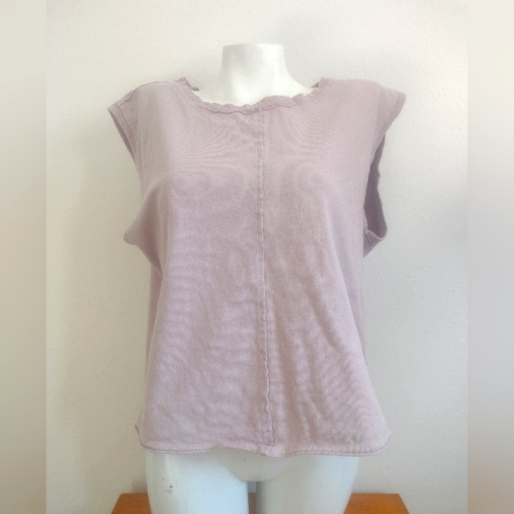 We The Free pink muscle tee size small